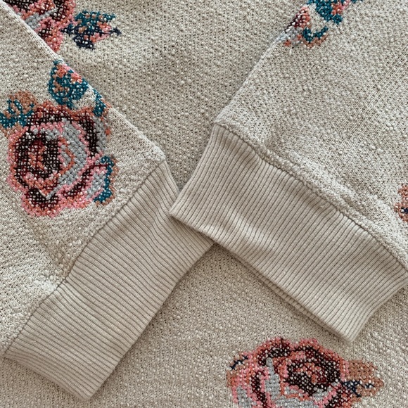 Sweater M with floral embroidery - Picture 4 of 8
